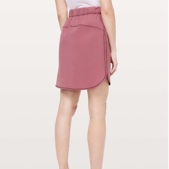 Lululemon - On the Fly Skirt - Picture 3 of 8